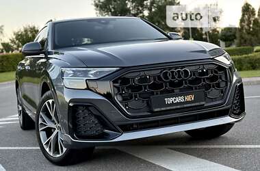 Позашляховик / Кросовер Audi Q8 2024 в Києві