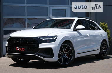 Внедорожник / Кроссовер Audi Q8 2021 в Одессе