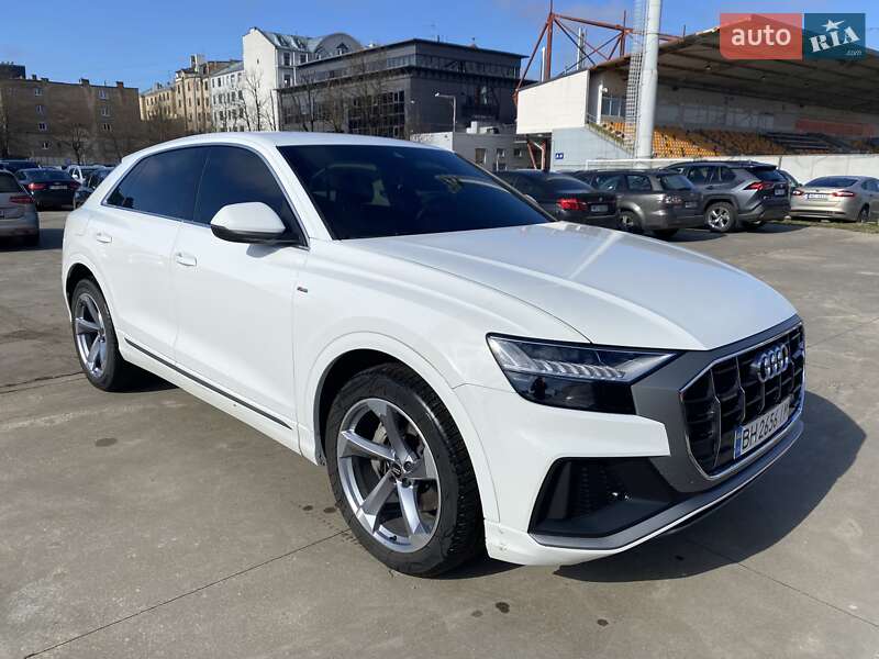Audi Q8 2018
