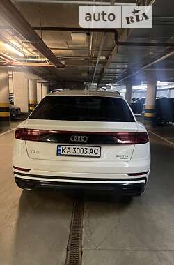 Внедорожник / Кроссовер Audi Q8 2020 в Киеве