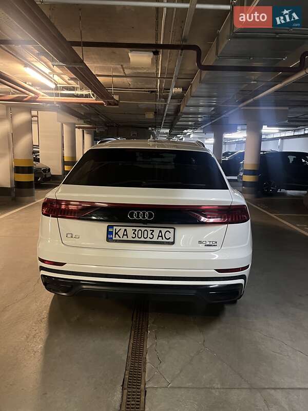 Audi Q8 2020
