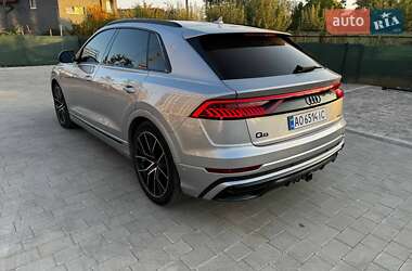 Внедорожник / Кроссовер Audi Q8 2021 в 