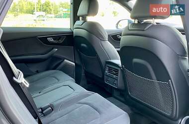 Внедорожник / Кроссовер Audi Q8 2024 в Киеве