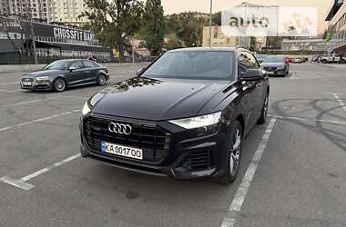 Внедорожник / Кроссовер Audi Q8 2020 в Киеве