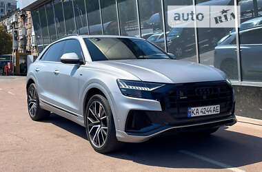 Внедорожник / Кроссовер Audi Q8 2019 в Киеве