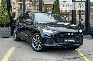 Внедорожник / Кроссовер Audi Q8 2020 в Киеве