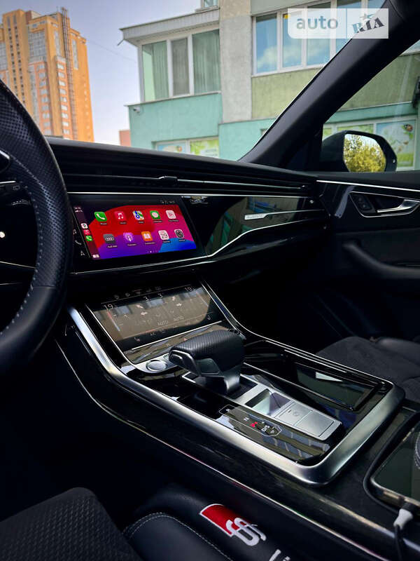 Внедорожник / Кроссовер Audi Q8 2018 в Киеве