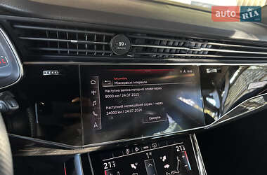 Внедорожник / Кроссовер Audi Q8 2020 в 