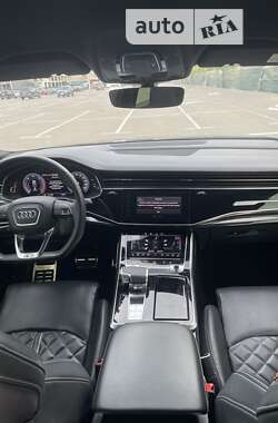 Позашляховик / Кросовер Audi Q8 2019 в Києві