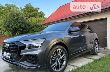 Позашляховик / Кросовер Audi Q8 2020 в Івано-Франківську