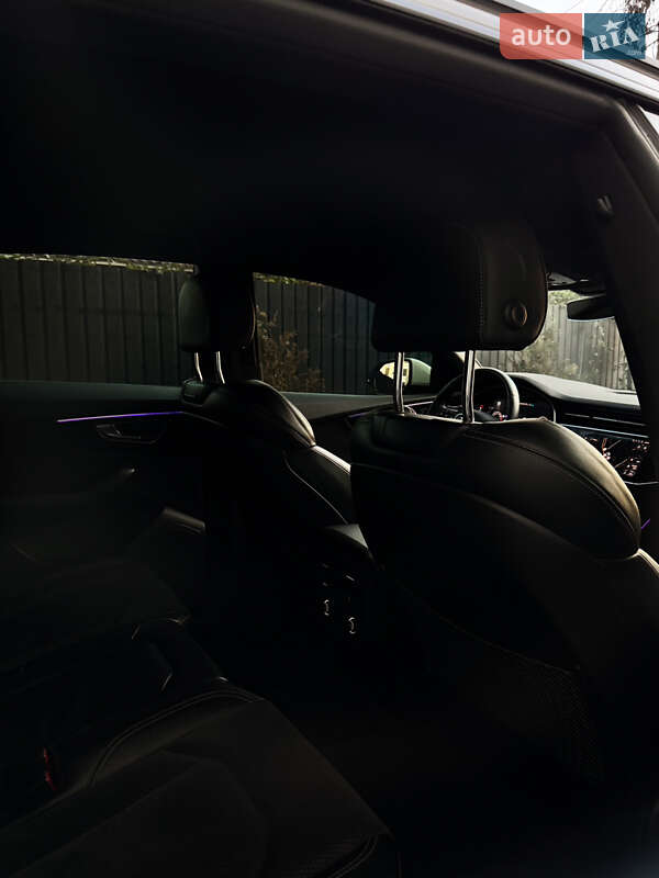 Внедорожник / Кроссовер Audi Q8 2018 в Ужгороде фото 23 Внедорожник / Кроссовер Audi Q8 2018 в Ужгороде