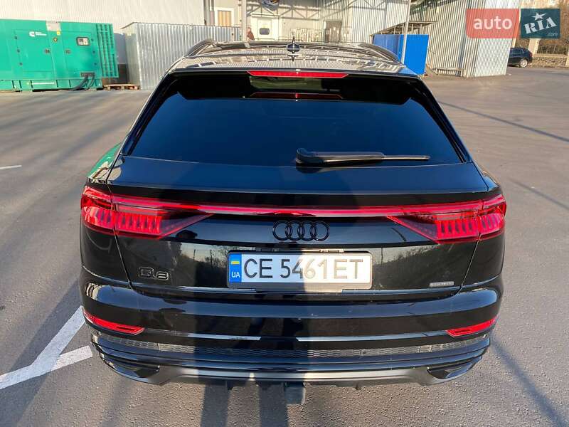Позашляховик / Кросовер Audi Q8 2022 в Вінниці