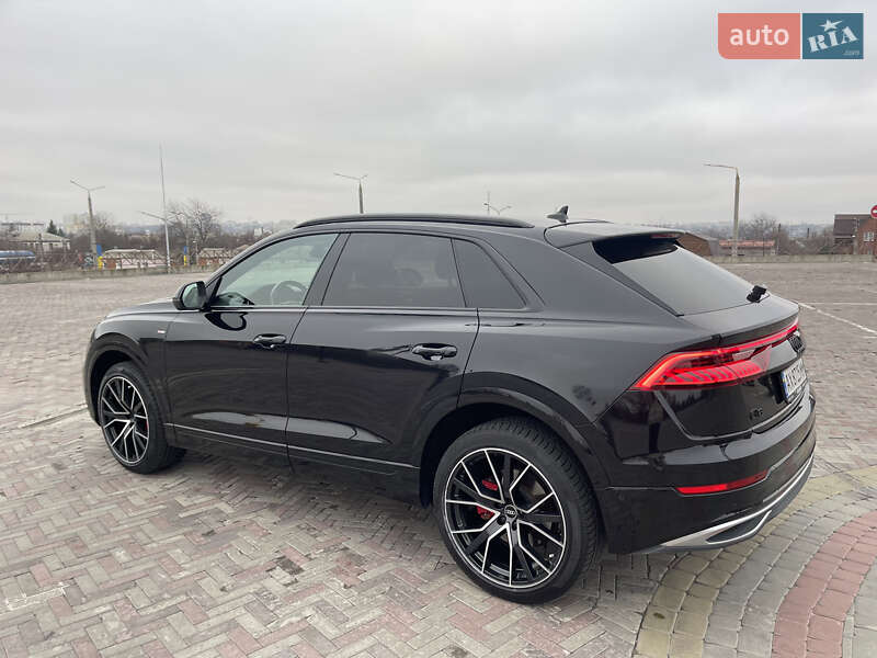 Внедорожник / Кроссовер Audi Q8 2021 в Харькове фото 12 Внедорожник / Кроссовер Audi Q8 2021 в Харькове