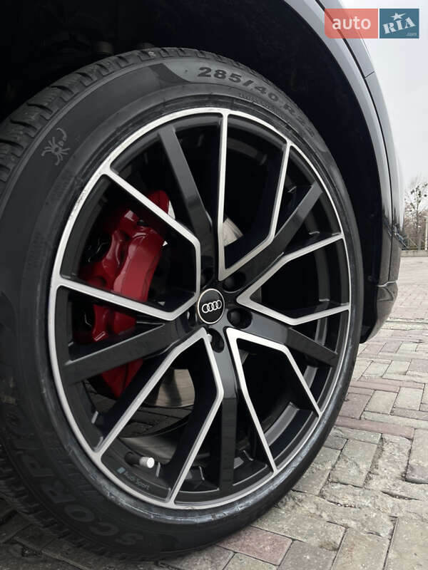 Внедорожник / Кроссовер Audi Q8 2021 в Харькове фото 49 Внедорожник / Кроссовер Audi Q8 2021 в Харькове
