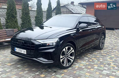 Позашляховик / Кросовер Audi Q8 2019 в Лубнах