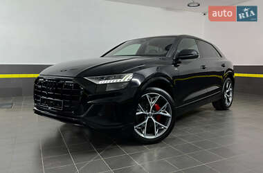 Внедорожник / Кроссовер Audi Q8 2020 в Казатине