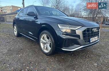 Позашляховик / Кросовер Audi Q8 2018 в Вінниці