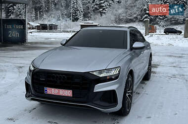 Позашляховик / Кросовер Audi Q8 2021 в Стрию