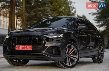 Позашляховик / Кросовер Audi Q8 2019 в Новояворівську