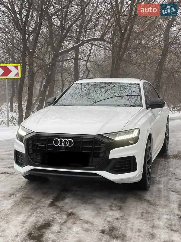 Audi Q8 2019