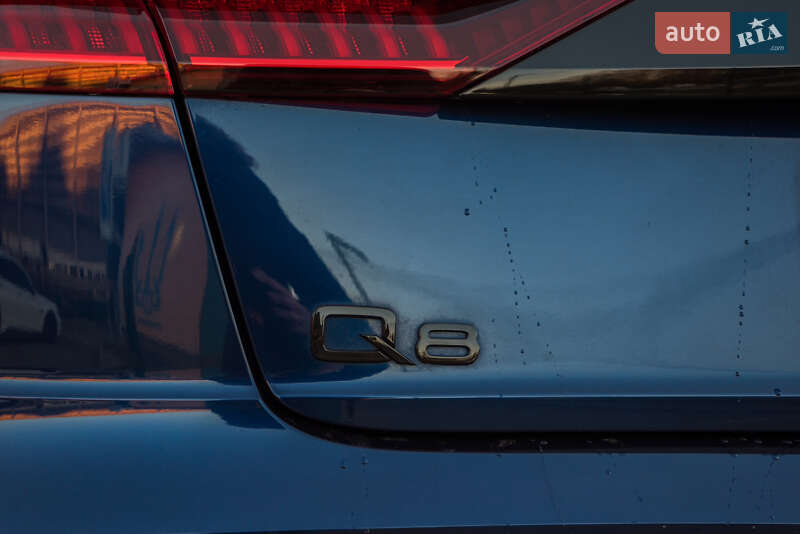 Внедорожник / Кроссовер Audi Q8 2019 в Ивано-Франковске