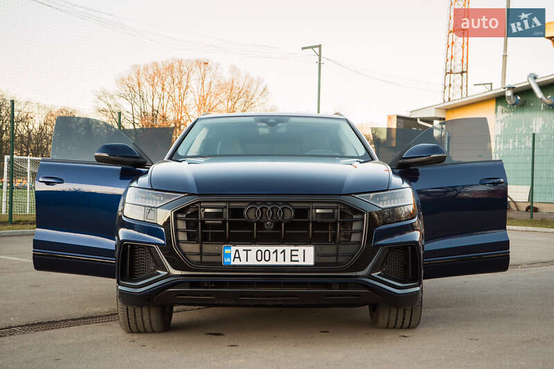 Внедорожник / Кроссовер Audi Q8 2019 в Ивано-Франковске