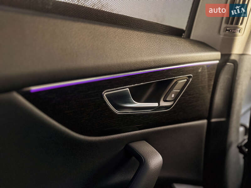 Внедорожник / Кроссовер Audi Q8 2019 в Ивано-Франковске