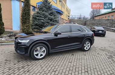 Внедорожник / Кроссовер Audi Q8 2019 в Змиеве