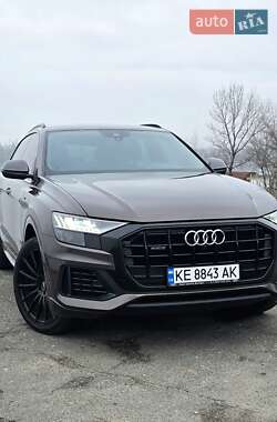 Позашляховик / Кросовер Audi Q8 2018 в Дніпрі