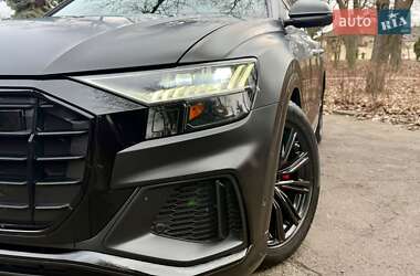 Внедорожник / Кроссовер Audi Q8 2019 в 