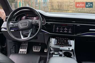 Внедорожник / Кроссовер Audi Q8 2019 в 