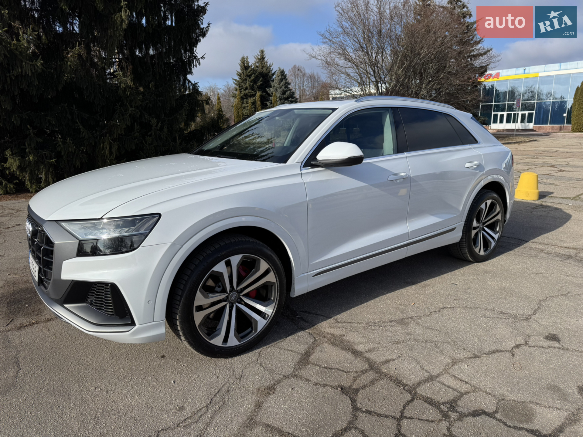 2019 Audi Q8 - мініатюра 4