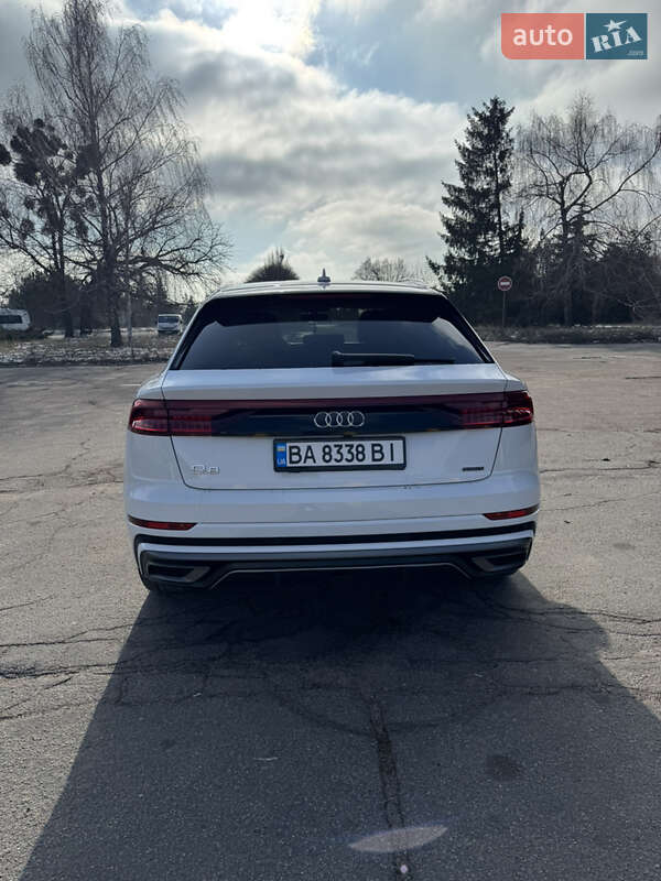 Внедорожник / Кроссовер Audi Q8 2019 в Кропивницком