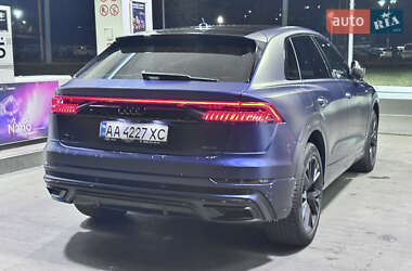 Внедорожник / Кроссовер Audi Q8 2019 в 
