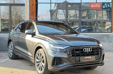 Внедорожник / Кроссовер Audi Q8 2019 в Киеве