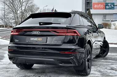 Внедорожник / Кроссовер Audi Q8 2020 в Киеве