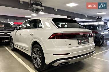 Позашляховик / Кросовер Audi Q8 2025 в Львові