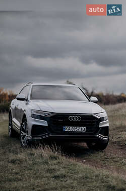 Внедорожник / Кроссовер Audi Q8 2019 в 