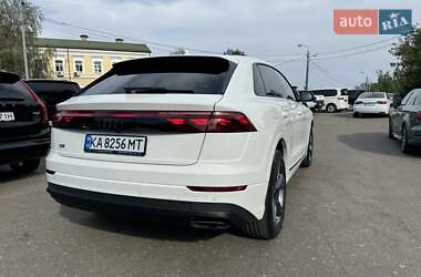 Позашляховик / Кросовер Audi Q8 2024 в Києві