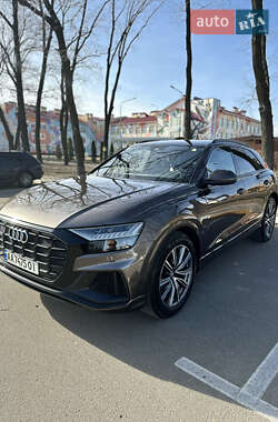 Внедорожник / Кроссовер Audi Q8 2019 в Киеве