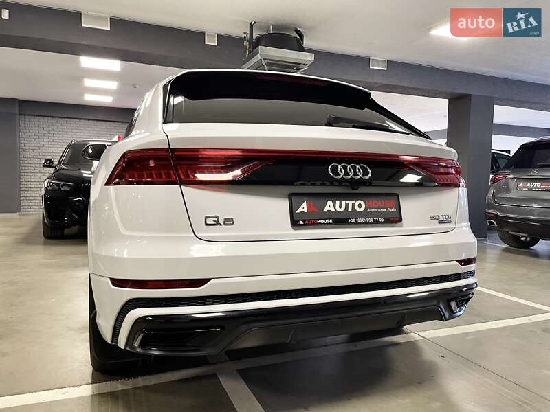 Внедорожник / Кроссовер Audi Q8 2019 в Львове