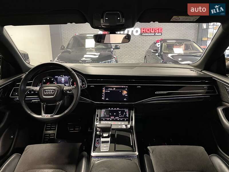 Внедорожник / Кроссовер Audi Q8 2019 в Львове