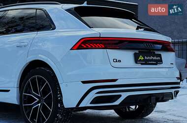 Внедорожник / Кроссовер Audi Q8 2023 в 
