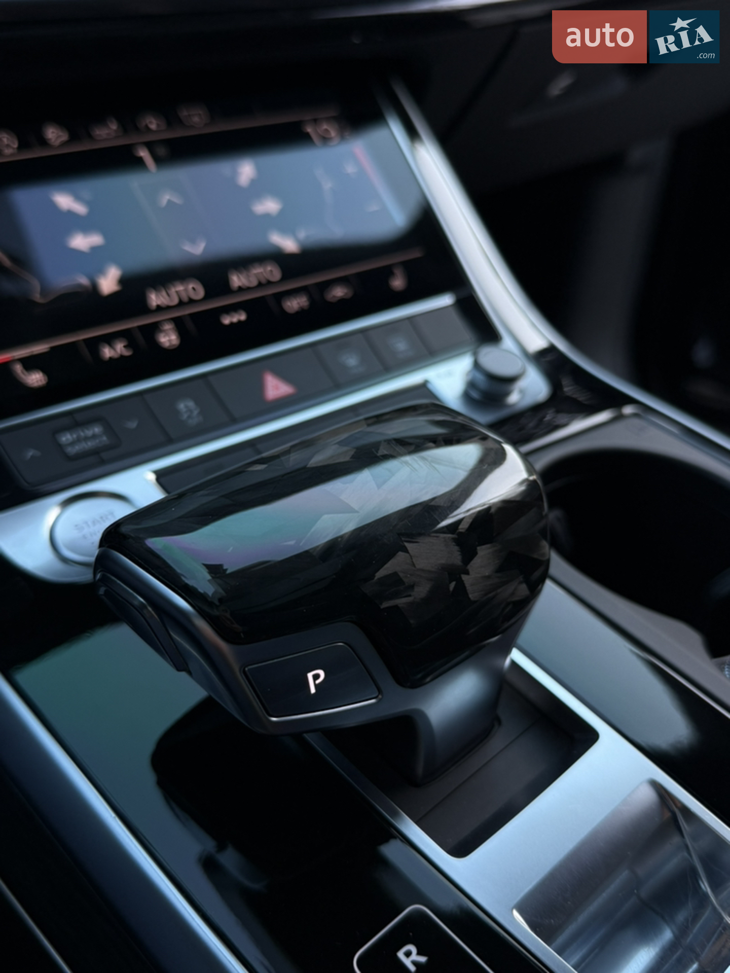 2018 Audi Q8 - мініатюра 26