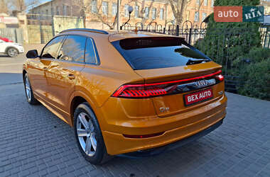 Внедорожник / Кроссовер Audi Q8 2019 в 