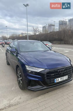 Внедорожник / Кроссовер Audi Q8 2019 в Киеве