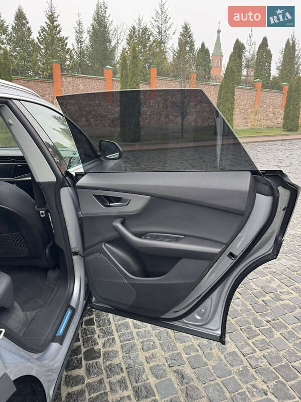Внедорожник / Кроссовер Audi Q8 2020 в Киеве фото 13 Внедорожник / Кроссовер Audi Q8 2020 в Киеве