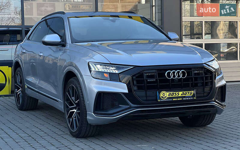 Внедорожник / Кроссовер Audi Q8 2020 в Ивано-Франковске