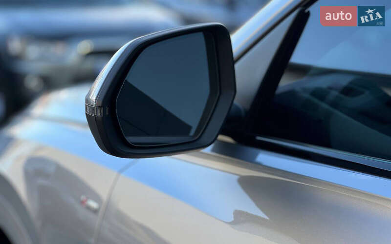 Внедорожник / Кроссовер Audi Q8 2020 в Ивано-Франковске