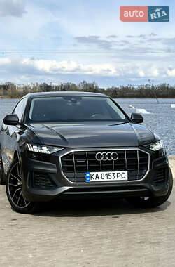 Внедорожник / Кроссовер Audi Q8 2019 в 